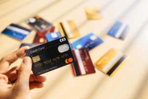 Vakuudeton laina vai luottokortti